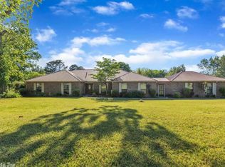1411 Woodland Park Rd, Bryant, AR 72022