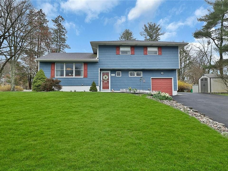 1st image of 18 Radcliff Drive