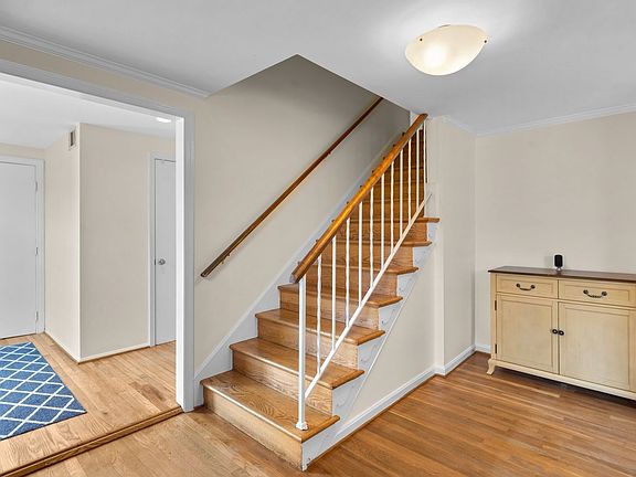 4th image of 7001 Tilden Ln