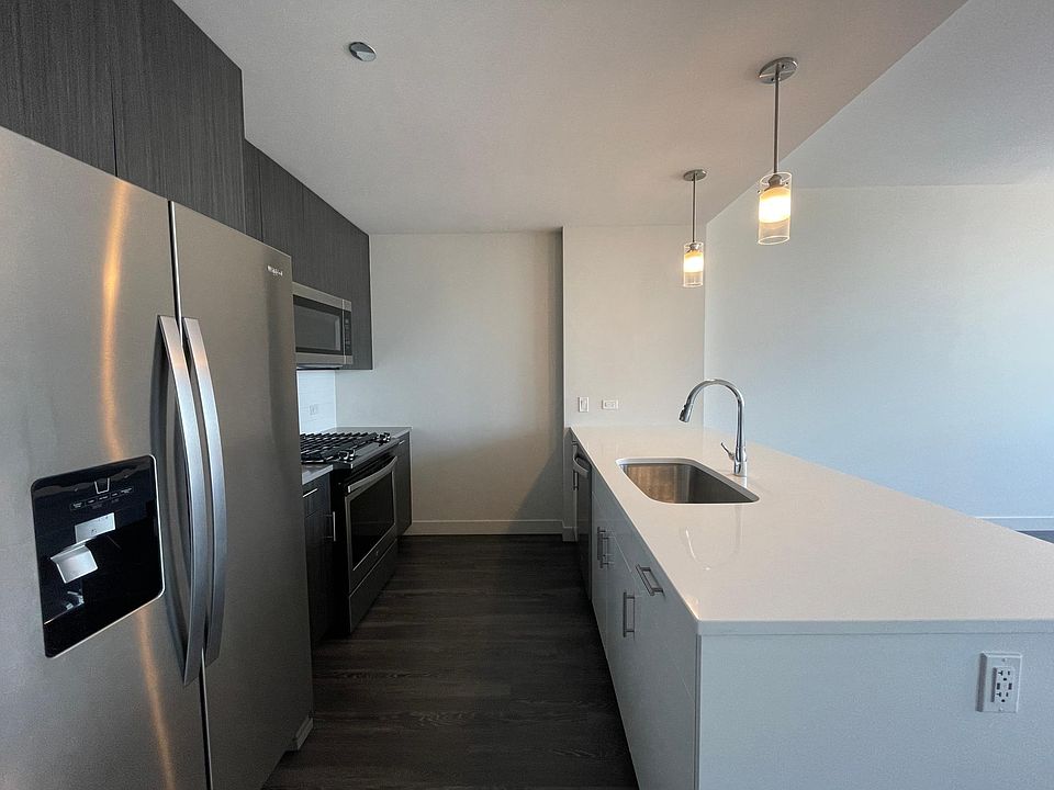 1st image of 845 W Agatite Ave #5E