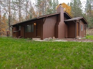 1993 Hugo Rd, Merlin, OR 97532