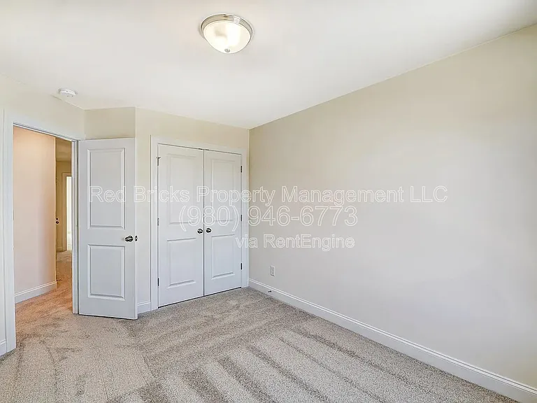 4023 Black Ct — Photo 30