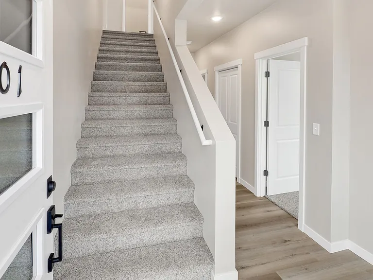 343 Martin St — Photo 20