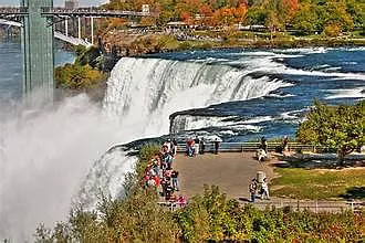 Lakeside Dr, Niagara Falls — Photo 2