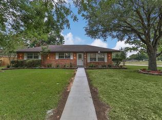 2402 Delwin St, Houston, TX 77034