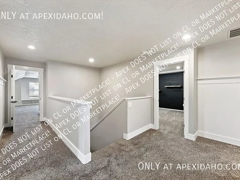 1828 W Divide Creek St — Photo 38