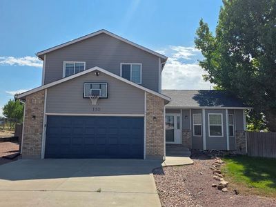 110 W Blakeland Dr, Pueblo West, CO, 81007