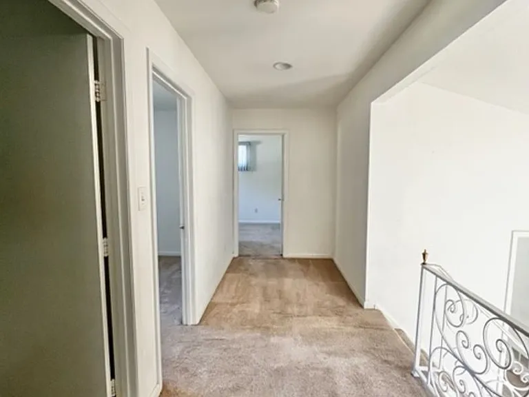 912 Hoyt St — Photo 22