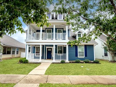 1046 Devonshire Dr, Aubrey, TX, 76227
