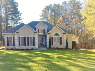 115 Kingswood Ln, Fayetteville, GA 30215