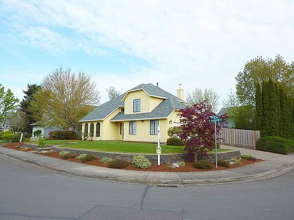 2nd image of 1247 NE 54th Ave