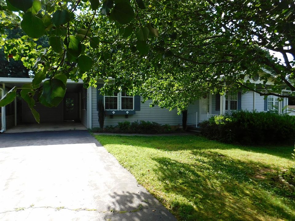1st image of 361 Greystone Dr