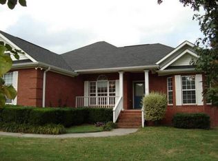 121 Breckenridge Dr, Cedartown, GA 30125