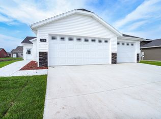 Grande Wellington Plan, Westview, West Fargo, ND 58078