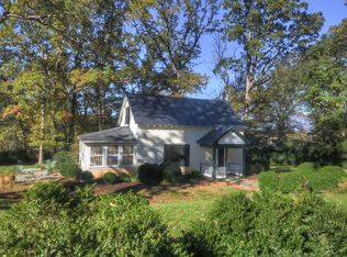 370 Gillums Ridge Rd, Charlottesville, VA 22903