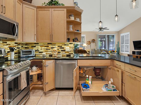 5th image of 39007 S Serenity Ln