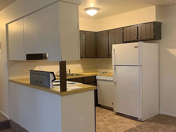 5th image of 1718 Banyan Dr #3