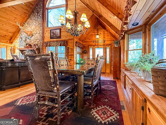 5th image of 202 Shepherds Rdg