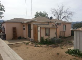 611 W Lakeshore Dr, Lake Elsinore, CA 92530