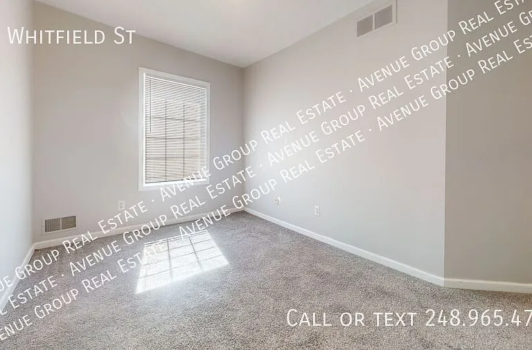 65 Whitfield St — Photo 8