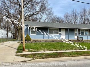 13207 5th St, Grandview, MO 64030