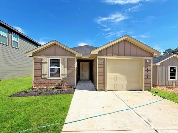 13016 McCrorey Trails Dr, Conroe, TX 77303