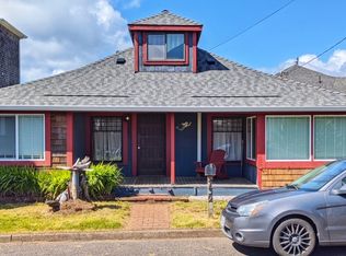 732 NW 2nd Ct, Newport, OR 97365