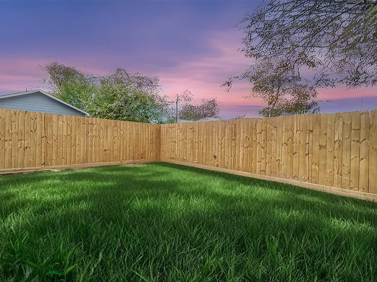 3413 Simmons St — Photo 26