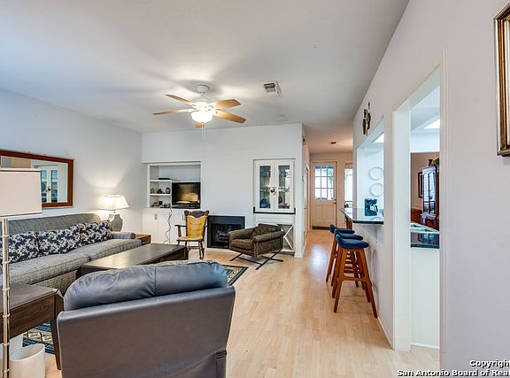 5th image of 14420 Brook Hollow Blvd