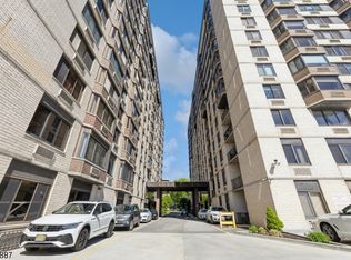 326 Prospect Ave APT 9J, Hackensack, NJ 07601