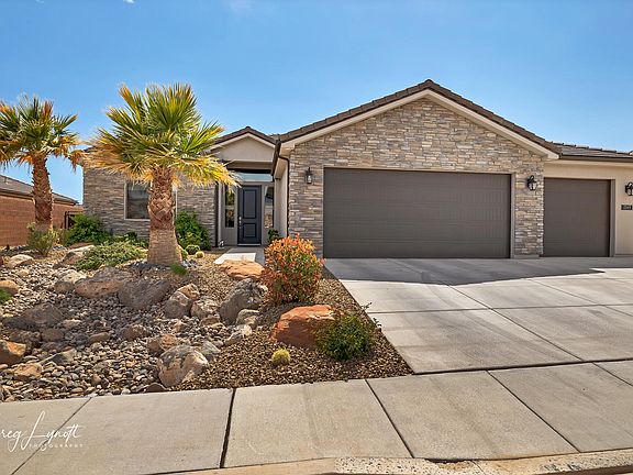 4th image of 2049 N Vista Springs Dr
