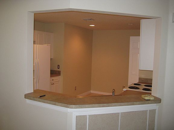 4th image of 4942 Ava Pointe Dr #2