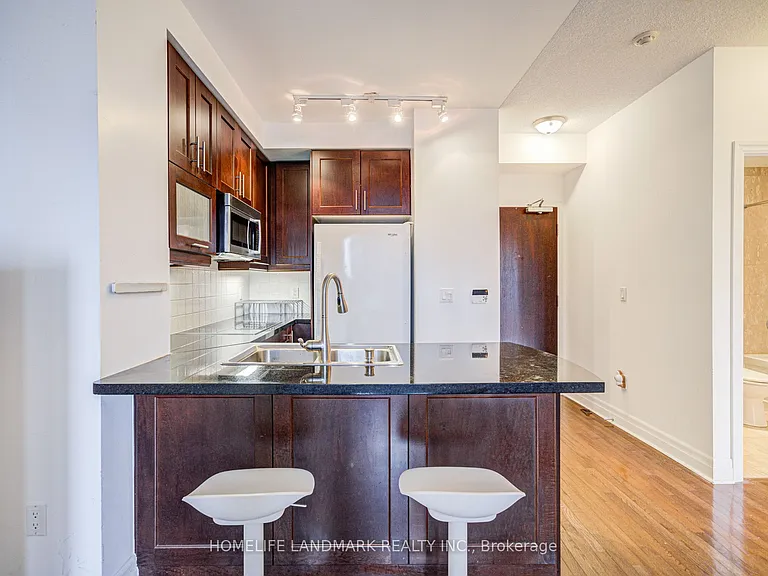 35 Balmuto St #2103 — Photo 13