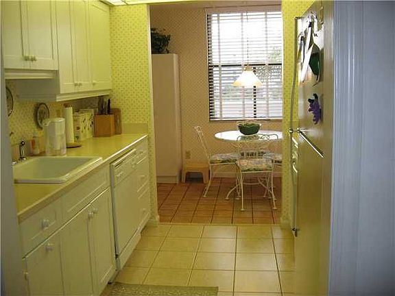 5th image of 5061 N Highway A1a APT 305