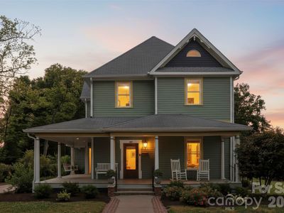 207 W Academy St, Cherryville, NC, 28021