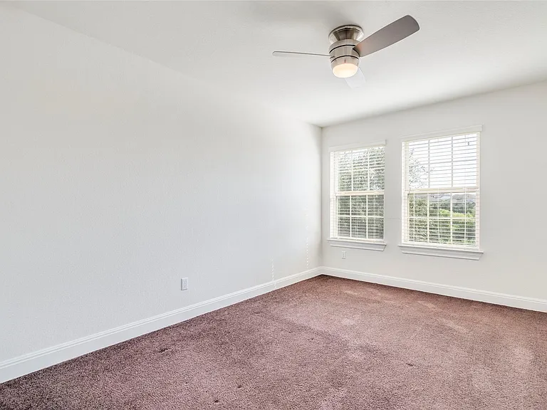 5728 Siragusa Dr — Photo 30