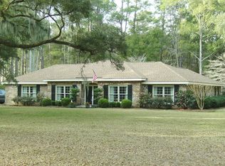 601 McKee Rd, Ladys Island, SC 29907