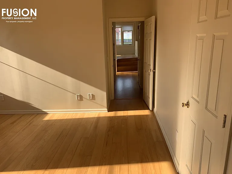 230 College St #2 — Photo 11