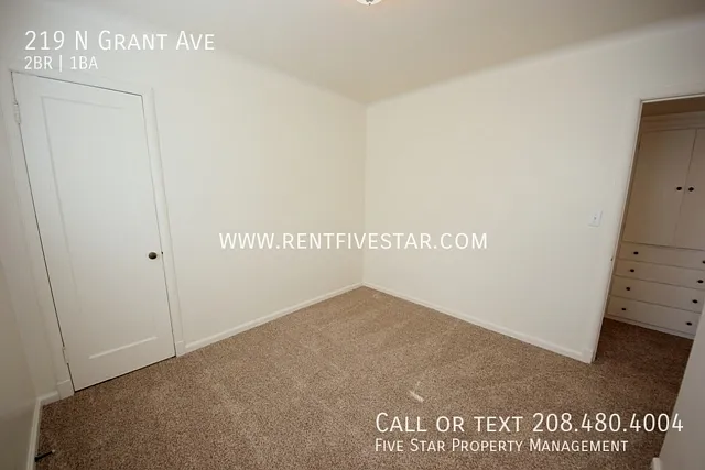 219 N Grant Ave — Photo 10