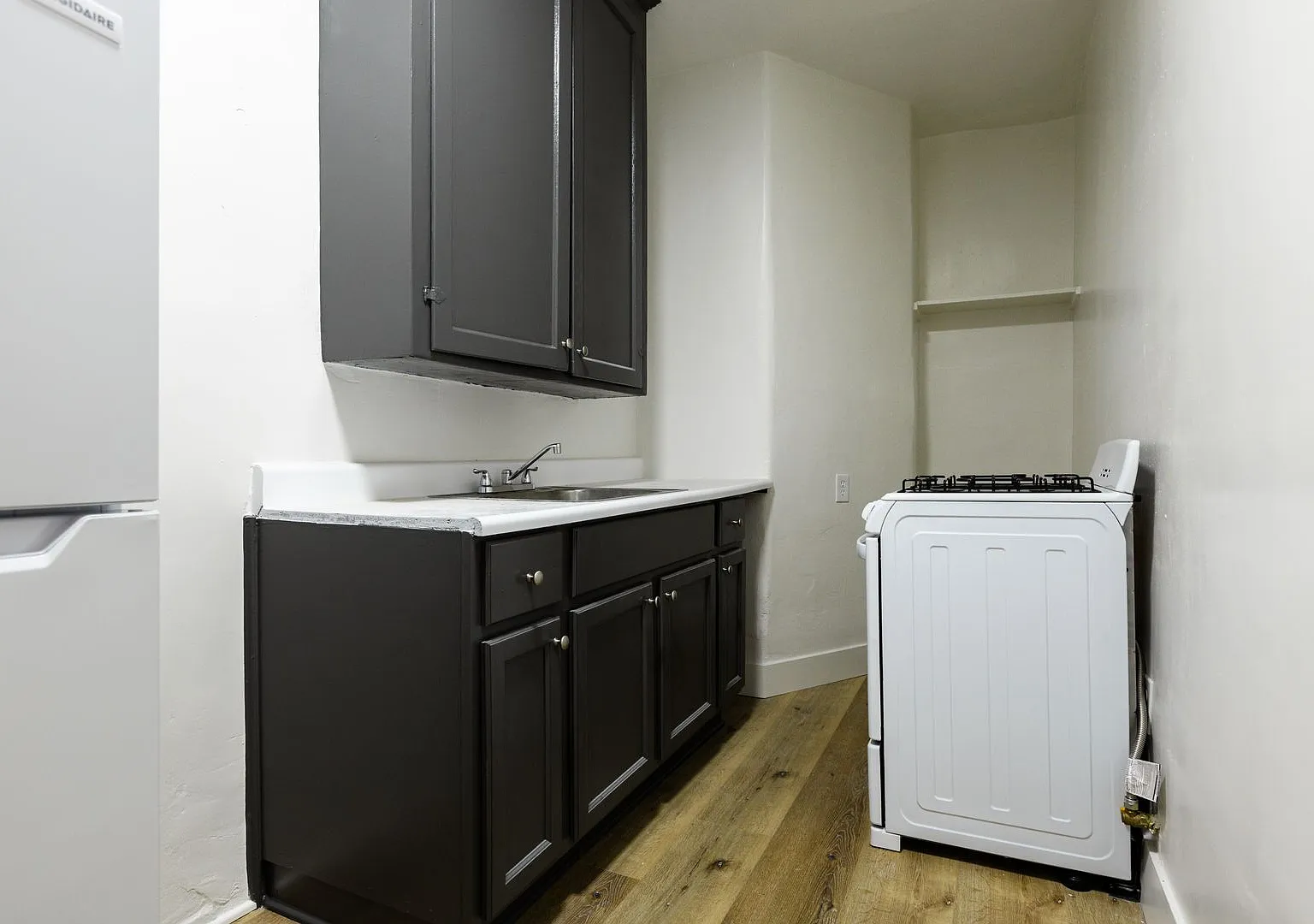 Studio, 500 sqft, $1,395 — Photo 4