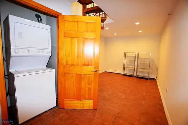 Rented by Brownstone Real Estate | media 25