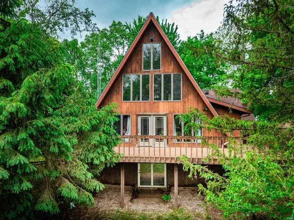 12624 E Cates Rd, Wheatland, IN 47597