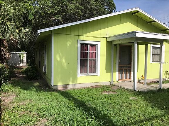 3rd image of 1909 N Orange Ave