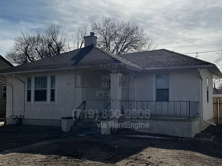 602 W Orman Ave — Photo 1
