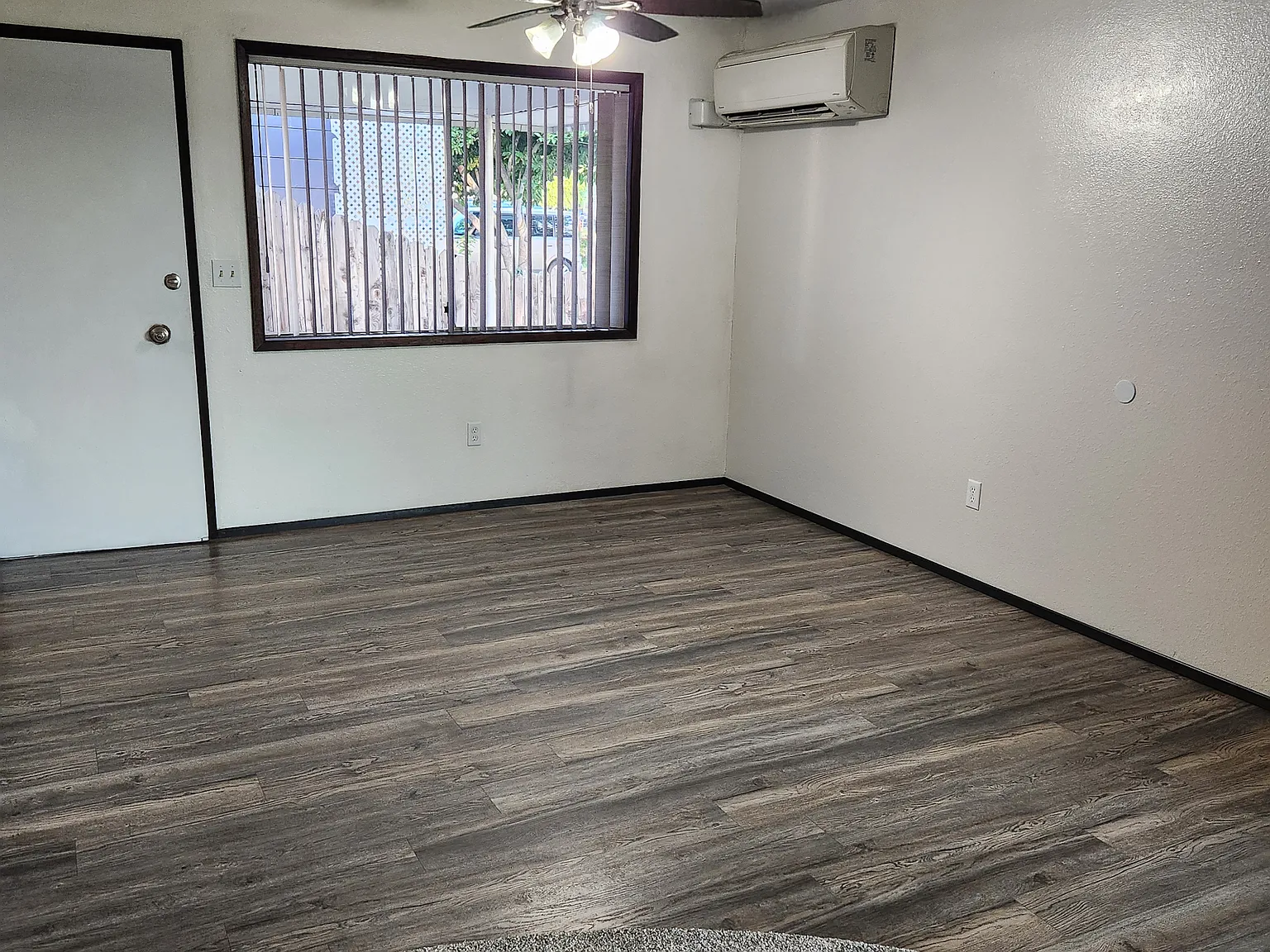 2 bed, 1.5 bath, 1150 sqft, $1,680 — Photo 4
