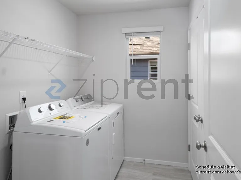 17508 NW 9th Ave — Photo 18