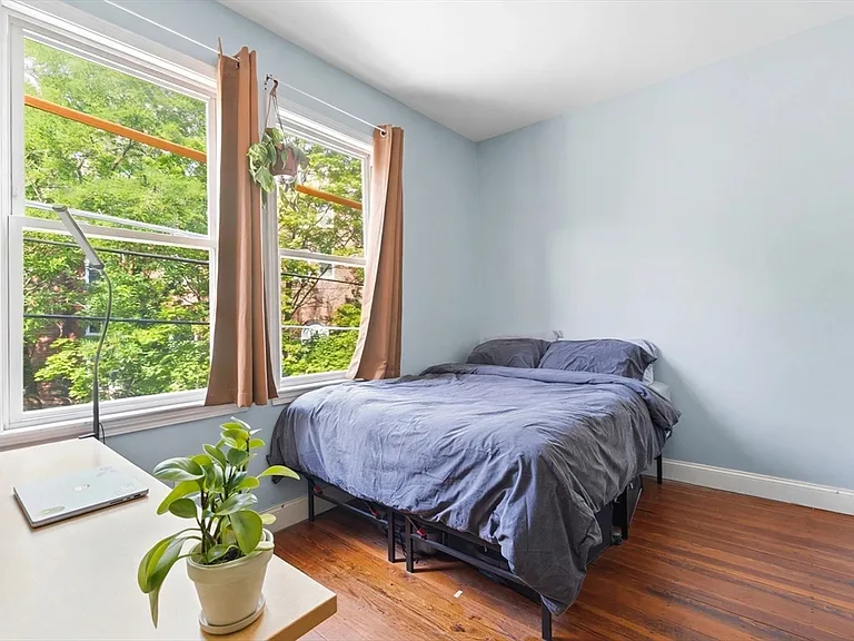 84 Line St #2 — Photo 8
