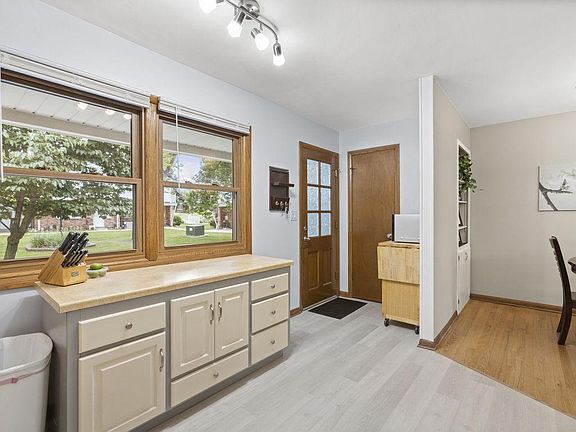 5th image of 5084 W Colonial Ct Unit 3