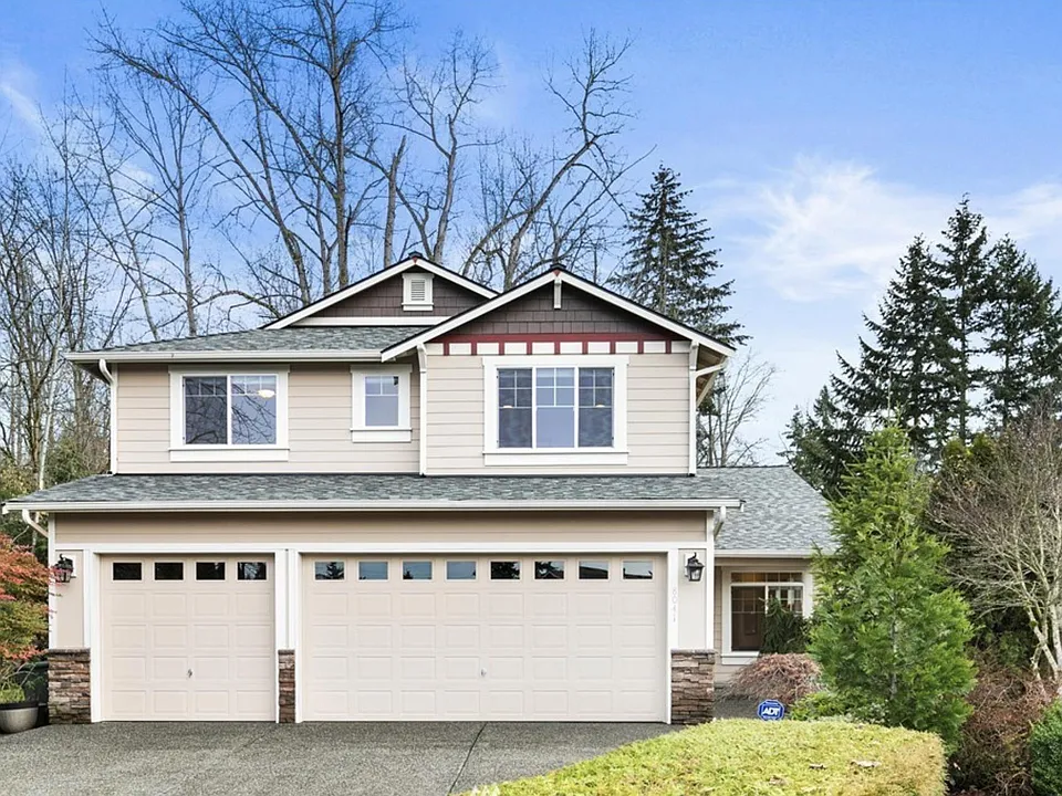 8041 NE 182nd Pl