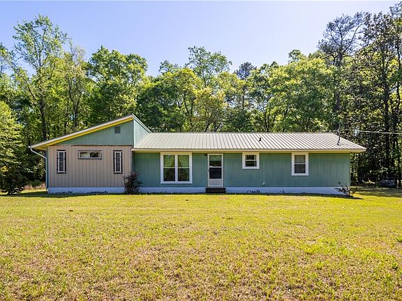 2nd image of 57 Davis Cir